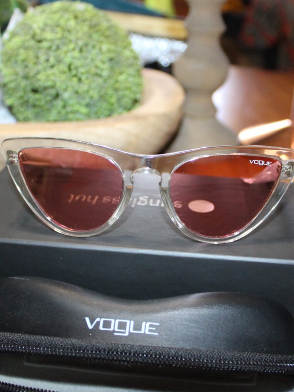 NWT Vogue by Gigi Hadid cat eye sunglasses AWESOME! - Picture 2 of 13
